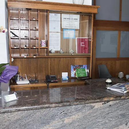 Geranios Puerto de la Cruz (Tenerife)